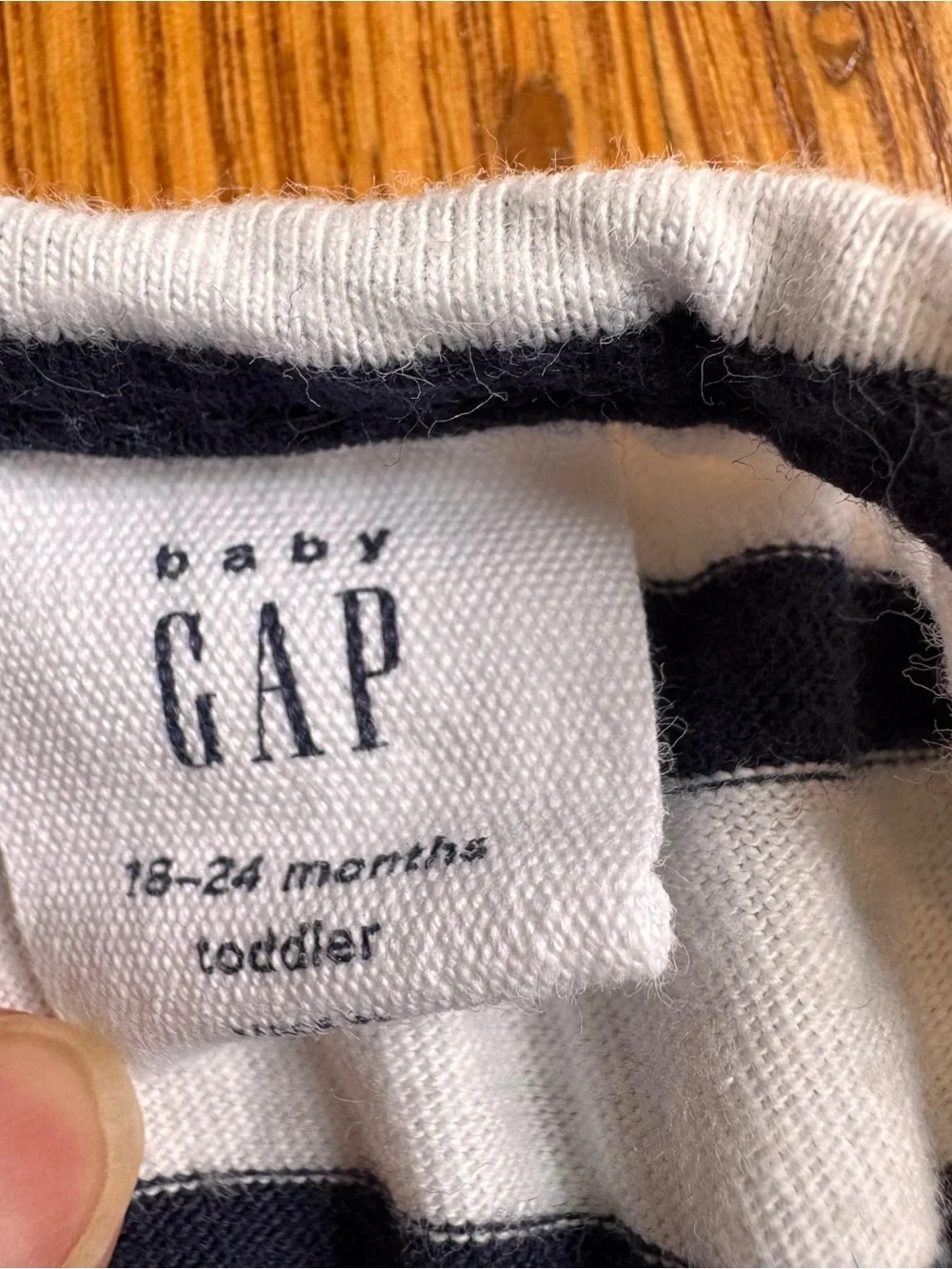 GAP Baby Striped Sleeveless Romper in White and Navy Sz 18-24 months toddler